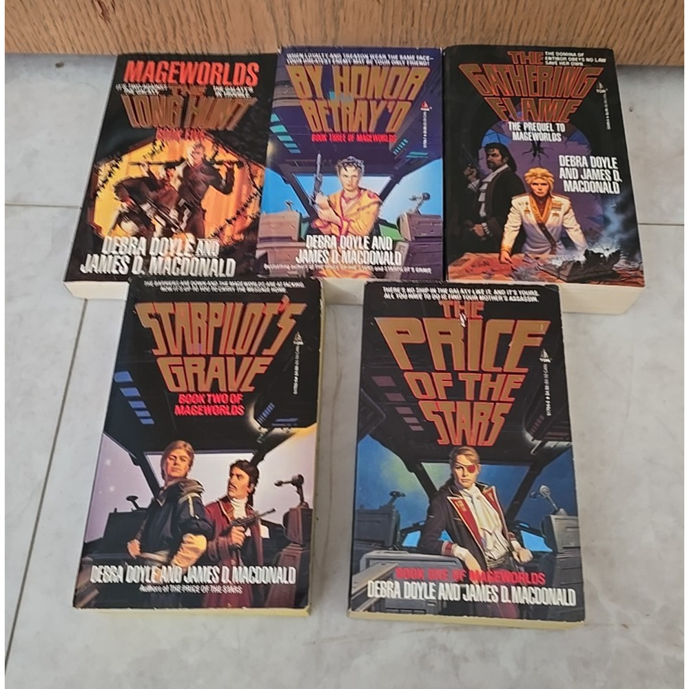 Lot of 5 VTG Mageworld Series by Debra Doyle James D. MacDonald Paperback Books